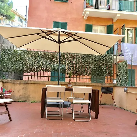 Stanza Privata * Genoa